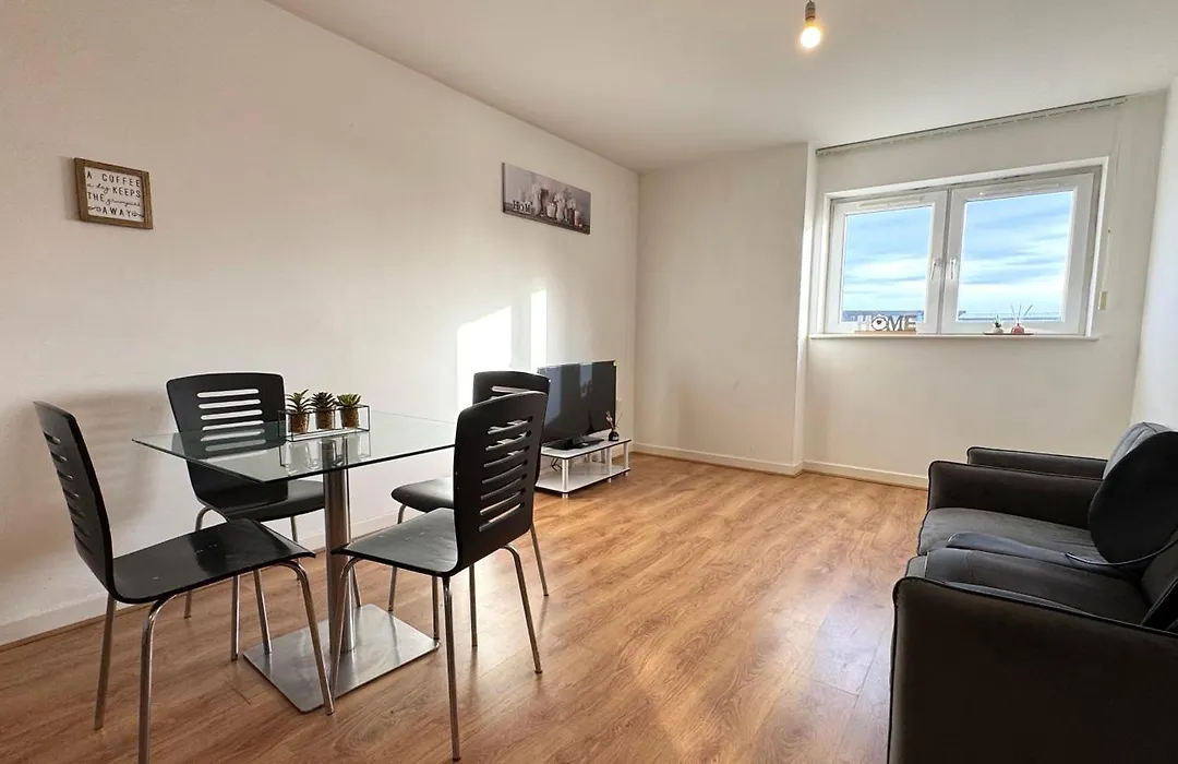 Joyful Group City Living 2- Bed Apartment Near Piccadilly-1